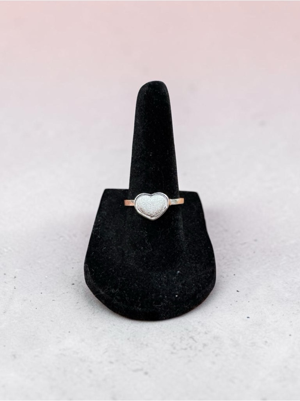 925 Silver Heart Accent Ring - size 7.5